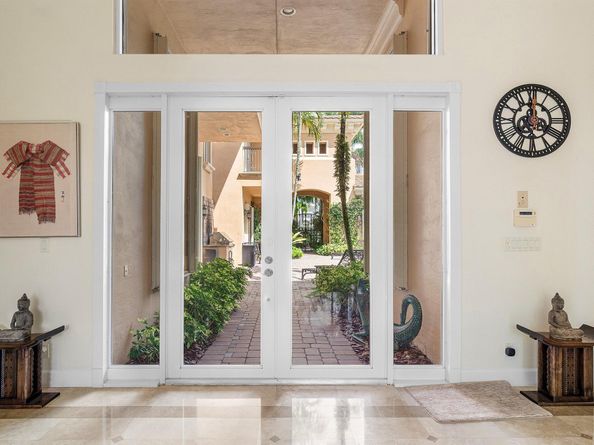 155 Remo Place, Palm Beach Gardens FL 33418