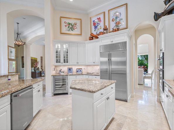 155 Remo Place, Palm Beach Gardens FL 33418