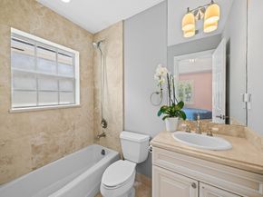810 SE 5th Ct, Fort Lauderdale FL 33301