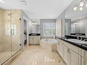 810 SE 5th Ct, Fort Lauderdale FL 33301