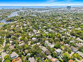 810 SE 5th Ct, Fort Lauderdale FL 33301
