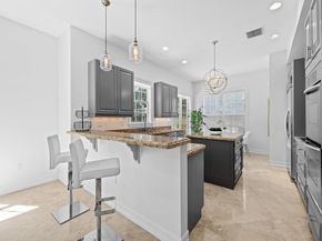 810 SE 5th Ct, Fort Lauderdale FL 33301