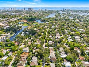 810 SE 5th Ct, Fort Lauderdale FL 33301