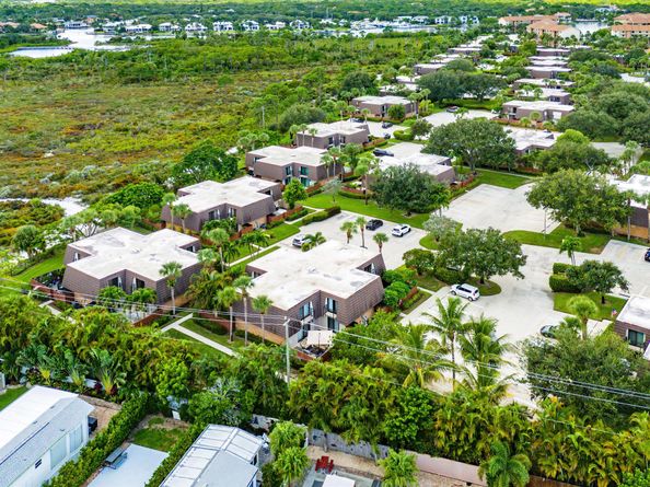 1914 19th Court 34 B, Jupiter FL 33477