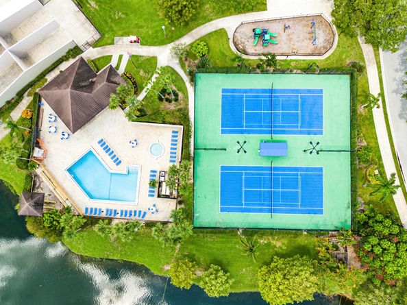 1914 19th Court 34 B, Jupiter FL 33477