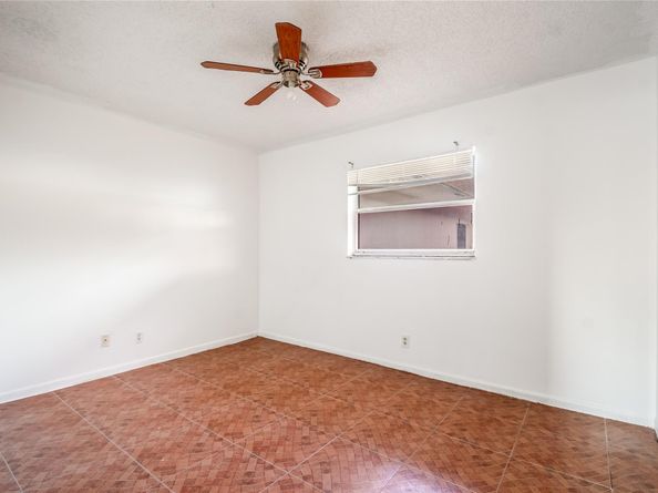 321 SW 1st Ct K5, Pompano Beach FL 33060