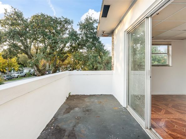 321 SW 1st Ct K5, Pompano Beach FL 33060