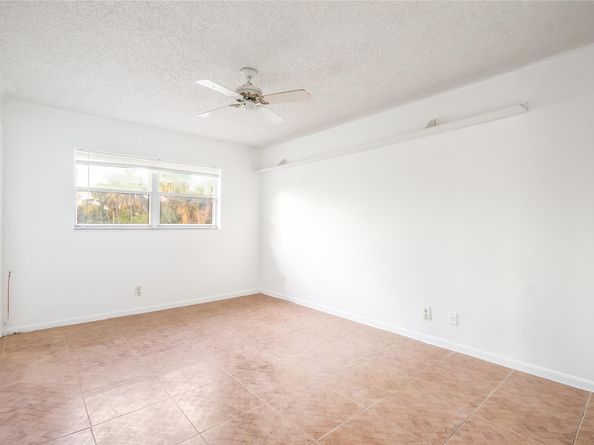 321 SW 1st Ct K5, Pompano Beach FL 33060