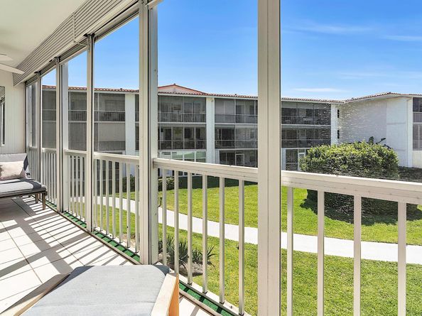 103 NE 19th Avenue 232, Deerfield Beach FL 33441