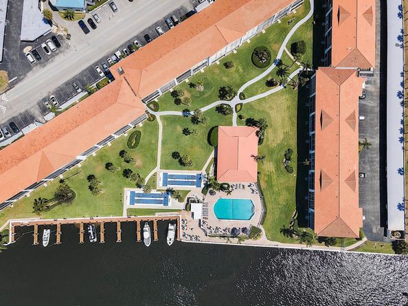 103 NE 19th Avenue 232, Deerfield Beach FL 33441