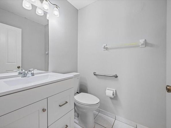 17646 10th st., Pembroke Pines FL 33029