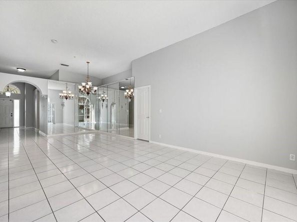 17646 10th st., Pembroke Pines FL 33029