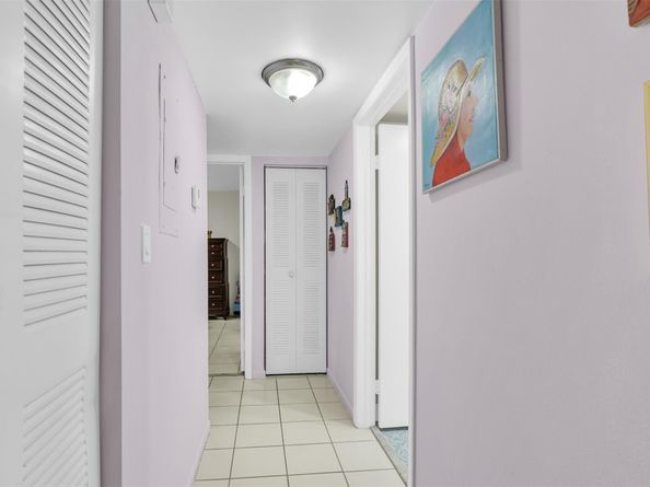 935 NE 199th St 10316, Miami FL 33179