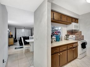 12027 Greenway Circle S 103, Royal Palm Beach FL 33411