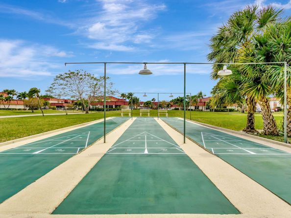 12027 Greenway Circle S 103, Royal Palm Beach FL 33411