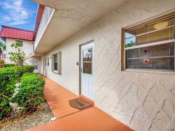 12027 Greenway Circle S 103, Royal Palm Beach FL 33411