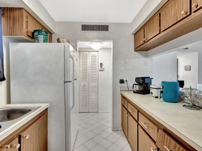 12027 Greenway Circle S 103, Royal Palm Beach FL 33411