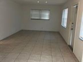 419 S Crescent Dr 1, Hollywood FL 33021