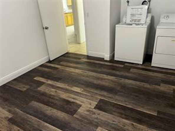419 S Crescent Dr 1, Hollywood FL 33021