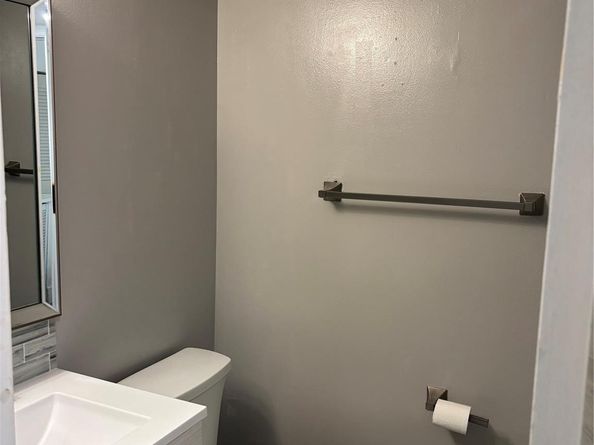 2700 Coral Springs Dr 302, Coral Springs FL 33065