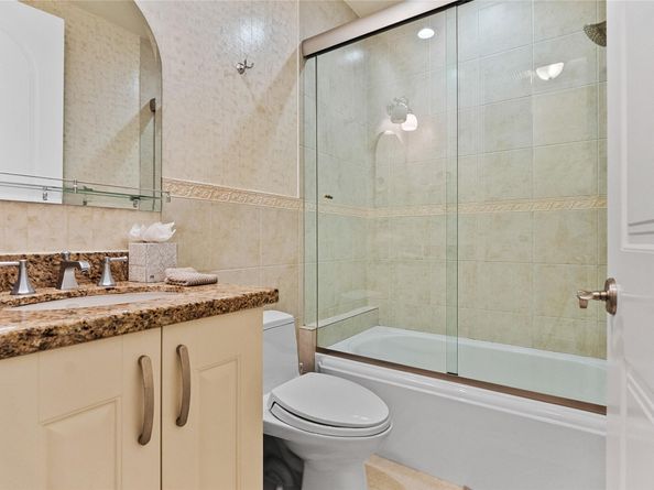 57 Fort Royal Is, Fort Lauderdale FL 33308