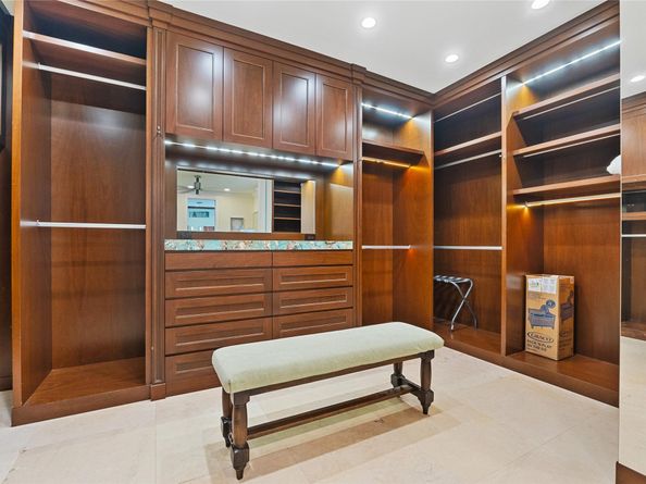 57 Fort Royal Is, Fort Lauderdale FL 33308