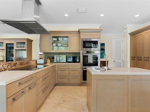 57 Fort Royal Is, Fort Lauderdale FL 33308