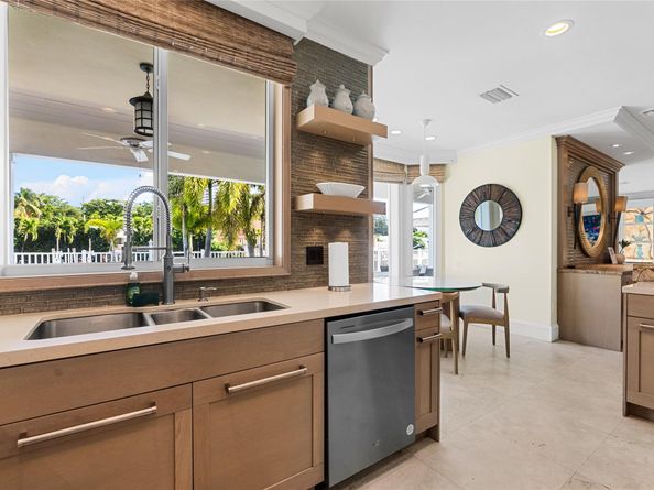 57 Fort Royal Is, Fort Lauderdale FL 33308