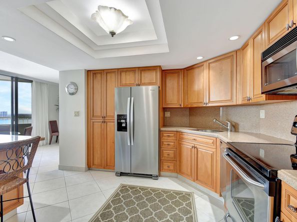 5080 N Ocean Drive 20c, Riviera Beach FL 33404