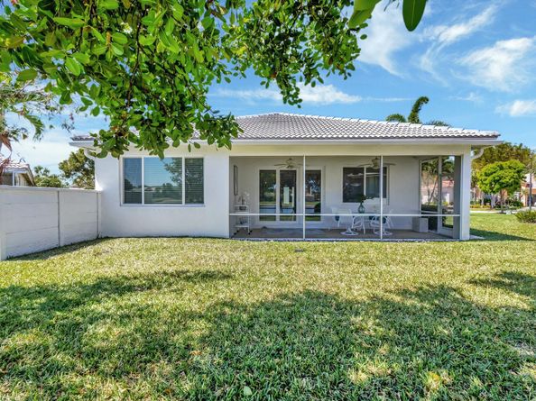 2737 Clipper Circle, West Palm Beach FL 33411