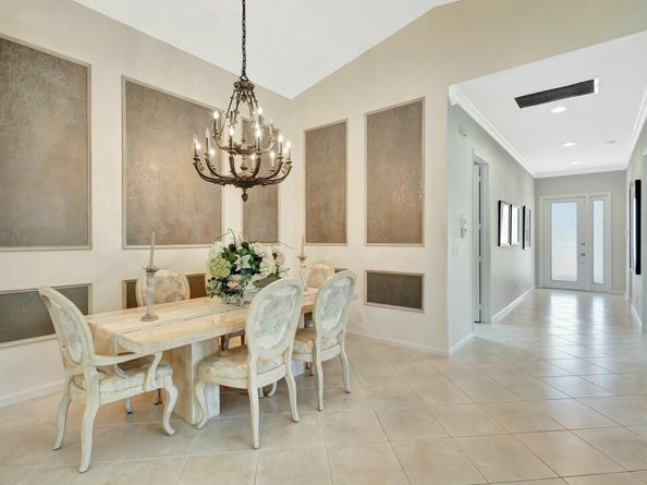 2737 Clipper Circle, West Palm Beach FL 33411