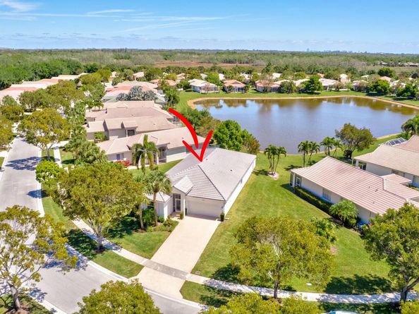 2737 Clipper Circle, West Palm Beach FL 33411