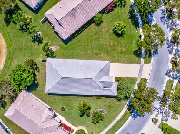 2737 Clipper Circle, West Palm Beach FL 33411