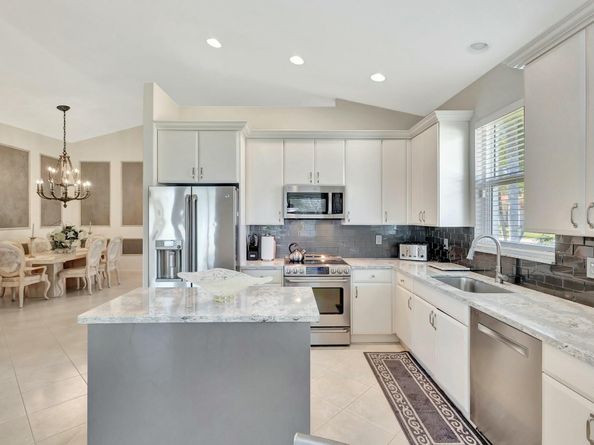 2737 Clipper Circle, West Palm Beach FL 33411