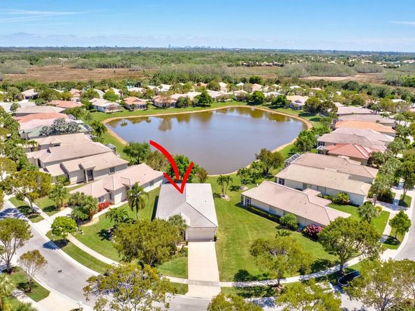 2737 Clipper Circle, West Palm Beach FL 33411