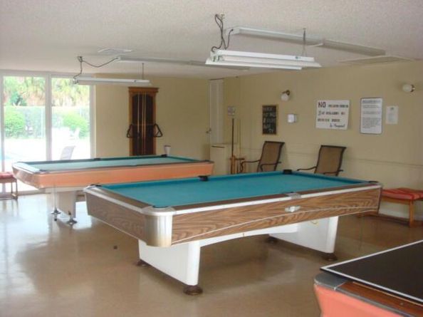 705 Lori Drive 305, Palm Springs FL 33461