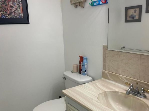 705 Lori Drive 305, Palm Springs FL 33461