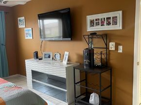 705 Lori Drive 305, Palm Springs FL 33461