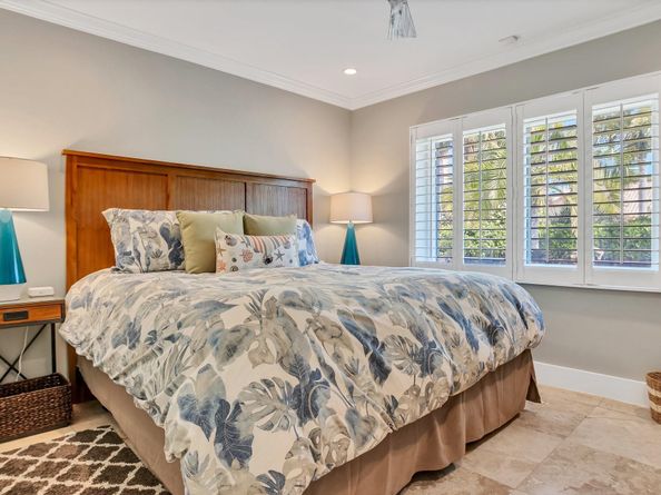 2013 NE 32nd Ave, Fort Lauderdale FL 33305
