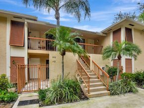 3939 NE 5th Avenue D201, Boca Raton FL 33431