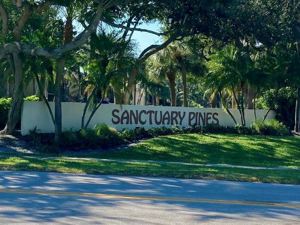 3939 NE 5th Avenue D201, Boca Raton FL 33431