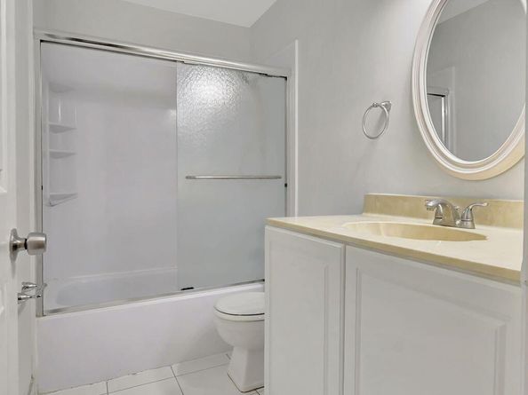 3939 NE 5th Avenue D201, Boca Raton FL 33431