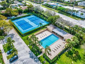 3939 NE 5th Avenue D201, Boca Raton FL 33431