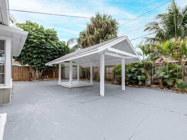 1609 N J Terrace, Lake Worth Beach FL 33460