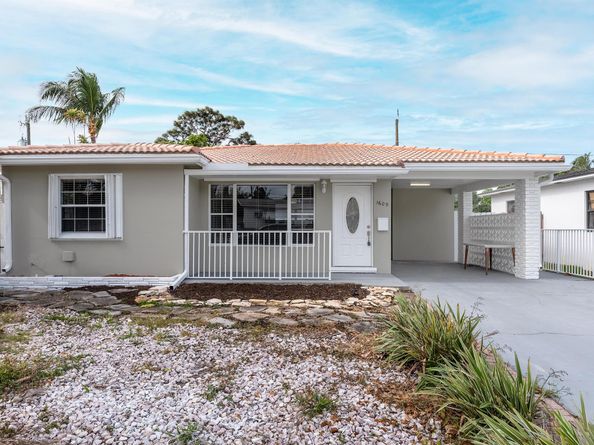 1609 N J Terrace, Lake Worth Beach FL 33460