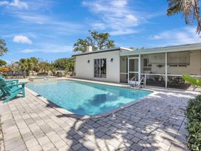 7999 NW 82nd Ter, Parkland FL 33067