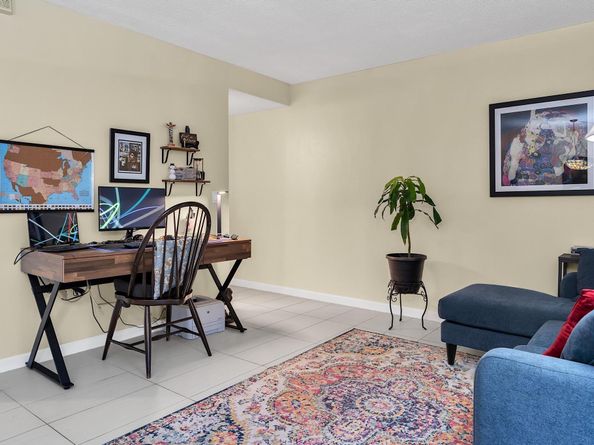 33 Matador Ln 821, Fort Lauderdale FL 33324