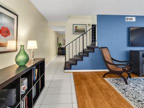 33 Matador Ln 821, Fort Lauderdale FL 33324
