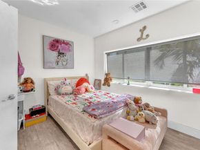 621 SE 5th Ct, Fort Lauderdale FL 33301
