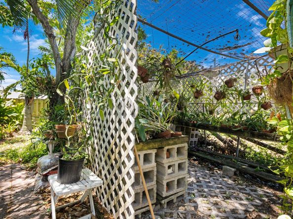 5713 NE 17th Ave, Fort Lauderdale FL 33334